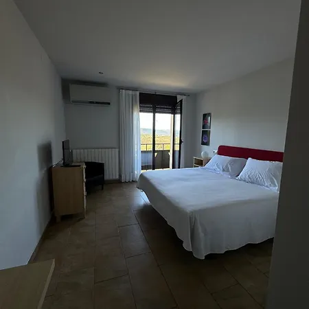 Novella De Muntanya Hotel